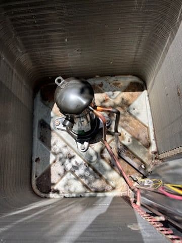 Gallery photos for Estrada's Experts in Reliable Compressor Replacement: Image #1