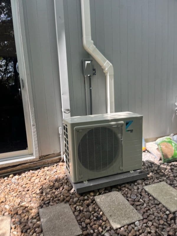 Project Expert Daikin Mini-Split Installation For Year-Round Comfort image